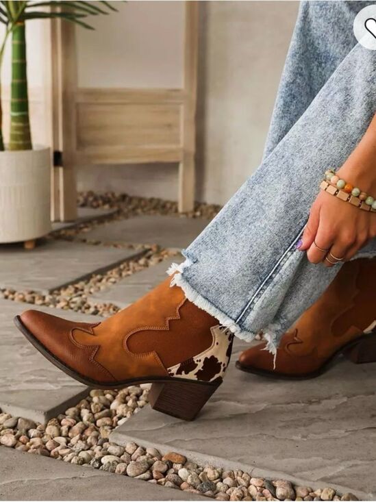 Buckle Shoes - Buckle Pierre Dumas Wilder Ankle Boot Brown Cowhide Accent Western Boots Size 7